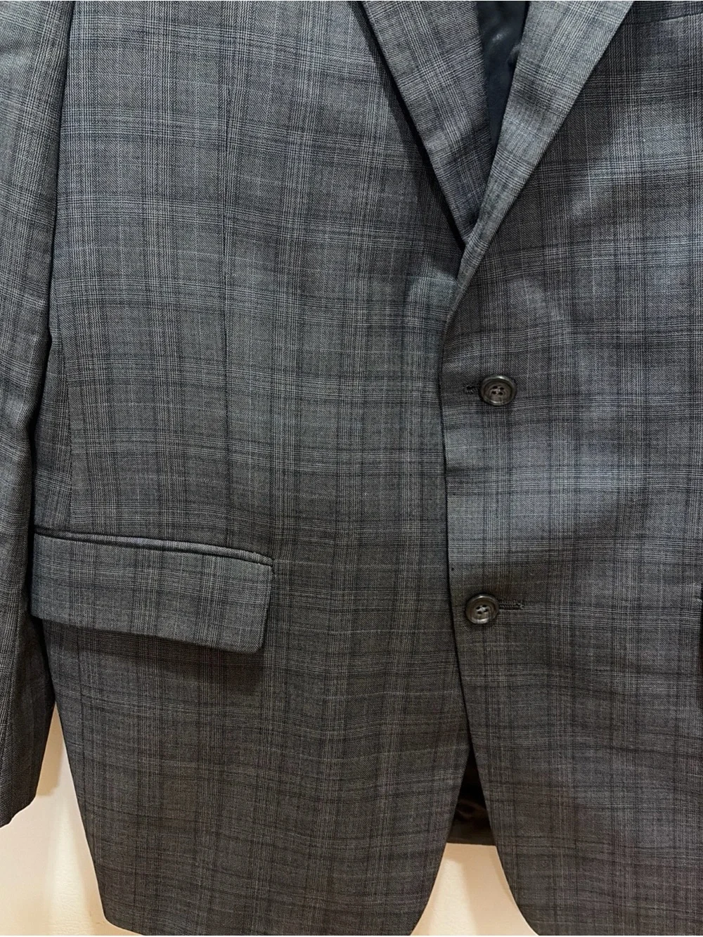 Hart Schaffner Marx Charcoal Glen Plaid Two-Button Suit Jacket